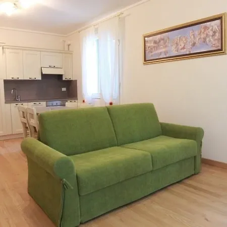 Delle Rose Apartment *